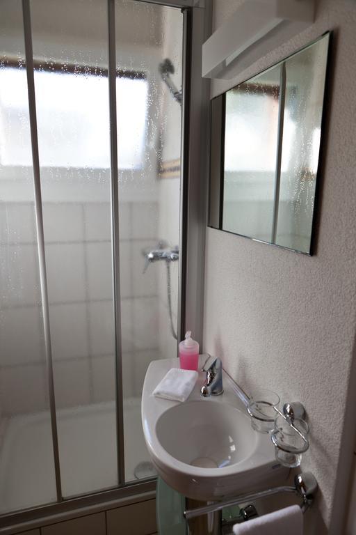 Hotel Garni Simplon Brigerbad الغرفة الصورة